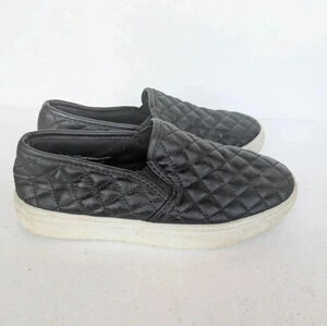 Kids shoesquilted leather slip on sneakers